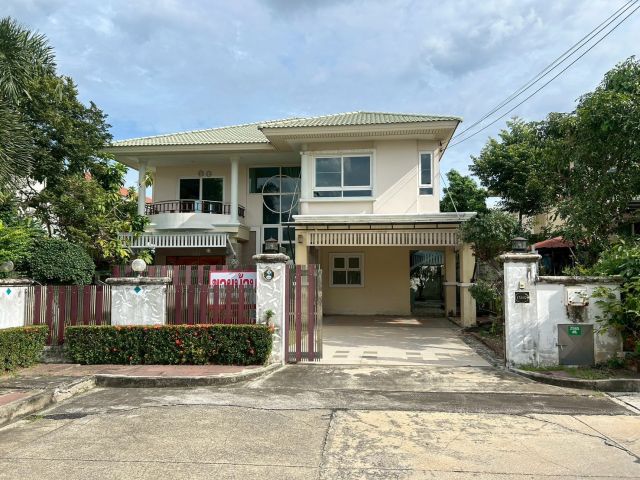 ขายบ้าน 4 ห้องนอน 3 ห้องน้ำ